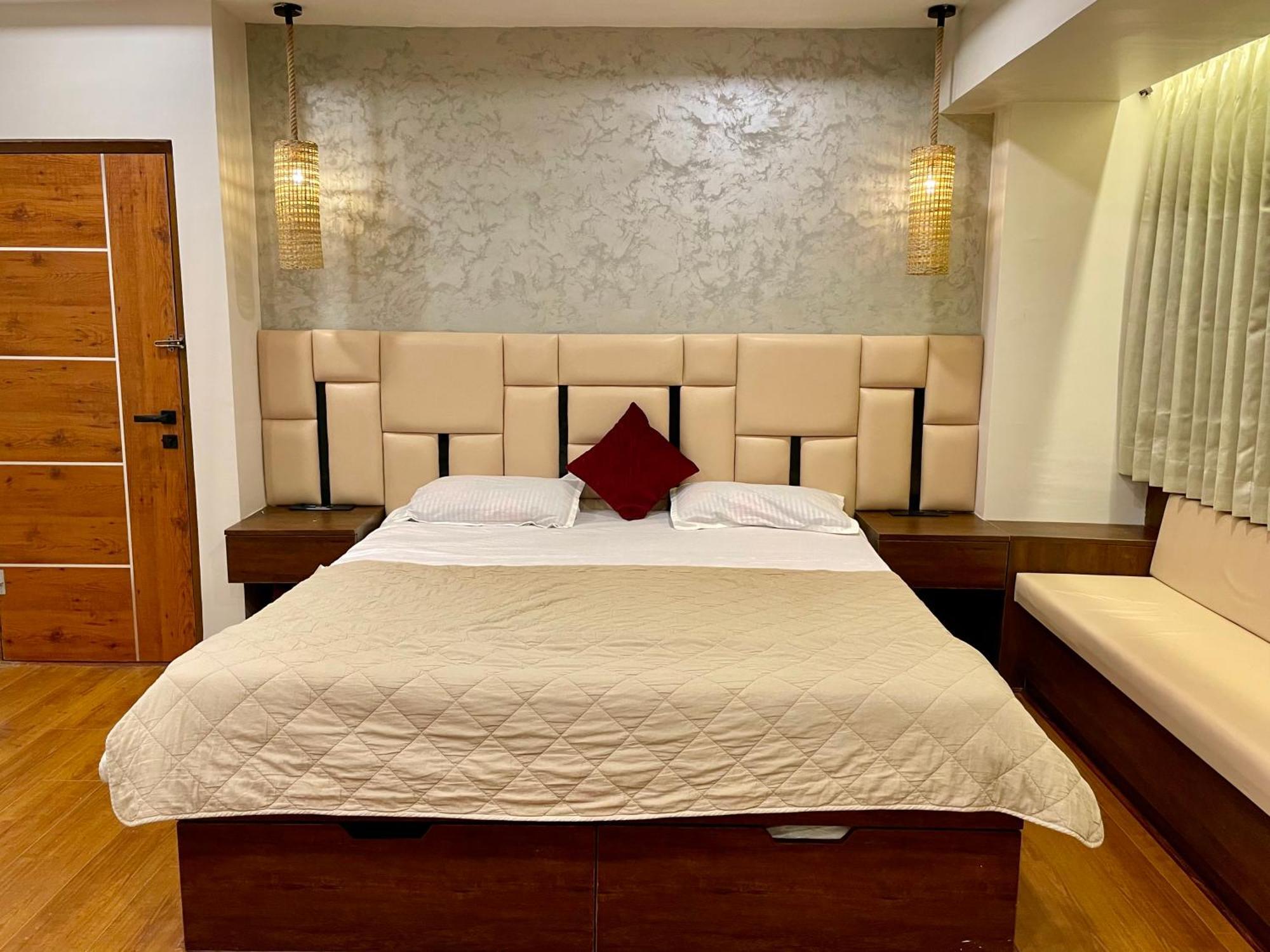 Ocean'S Edge Appartement Visakhapatnam Buitenkant foto