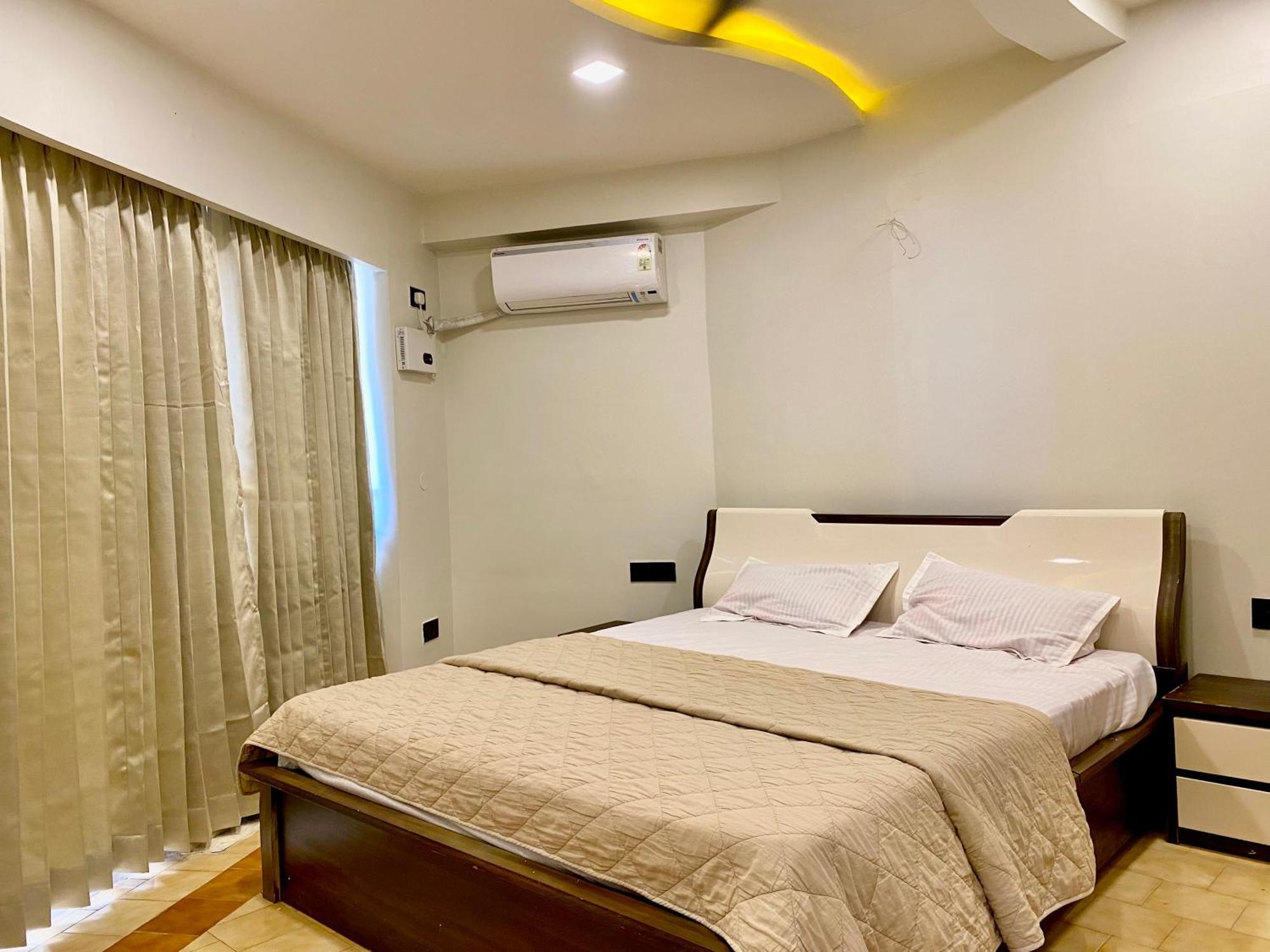 Ocean'S Edge Appartement Visakhapatnam Buitenkant foto