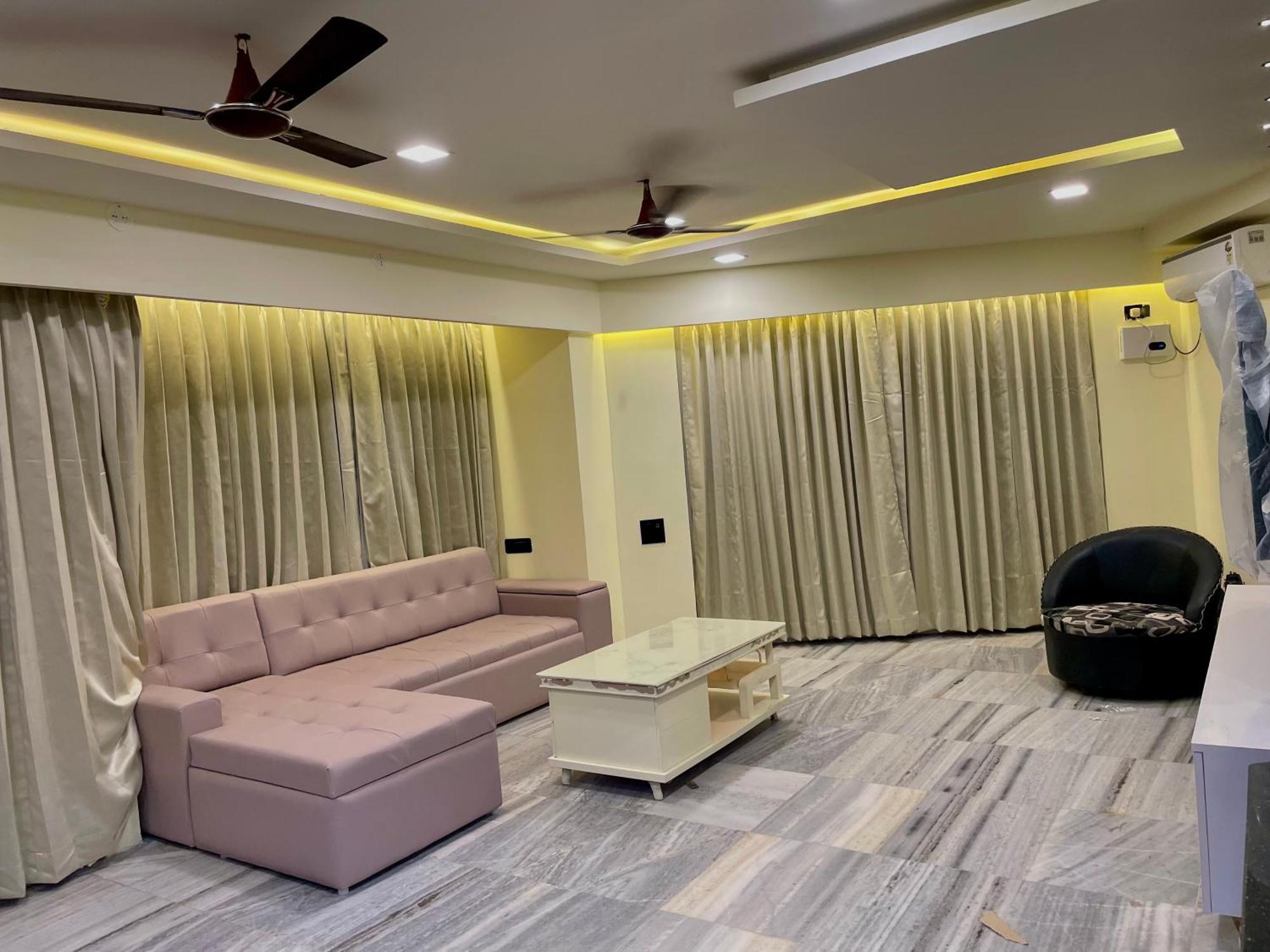 Ocean'S Edge Appartement Visakhapatnam Buitenkant foto